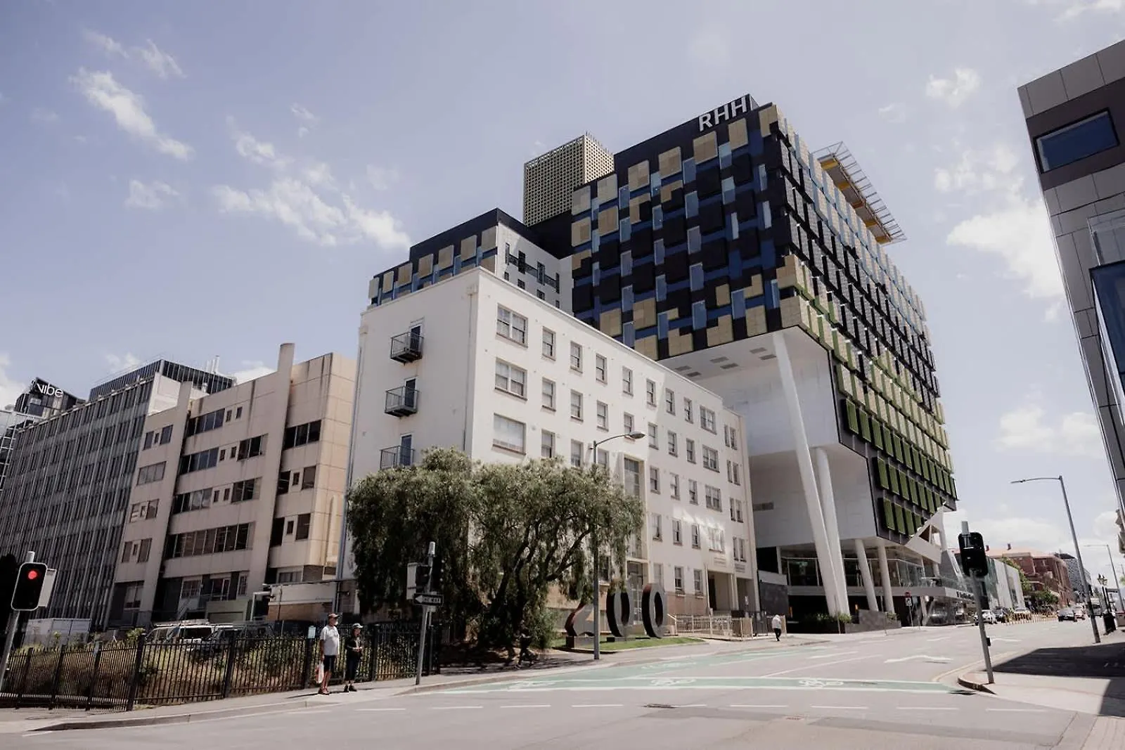 Inner-City 2 Bedroom Apartment - Perfectly Located Hobart