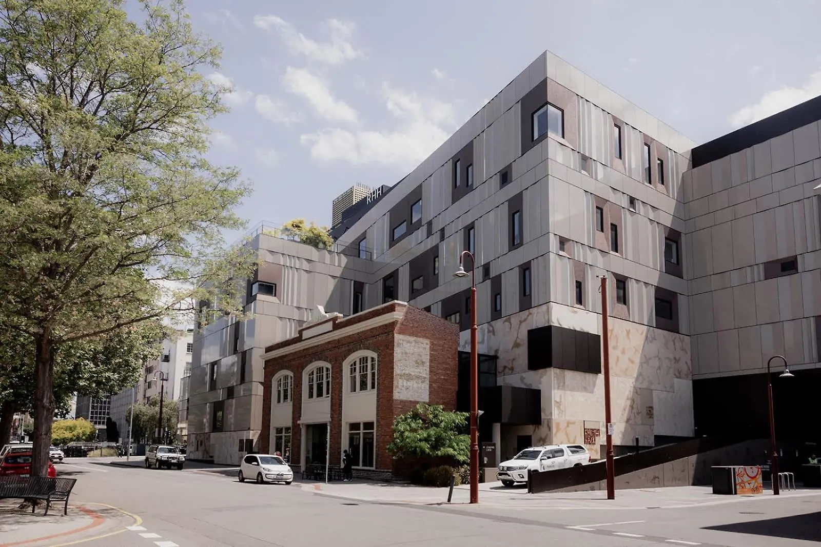 Inner-City 2 Bedroom Apartment - Perfectly Located Hobart